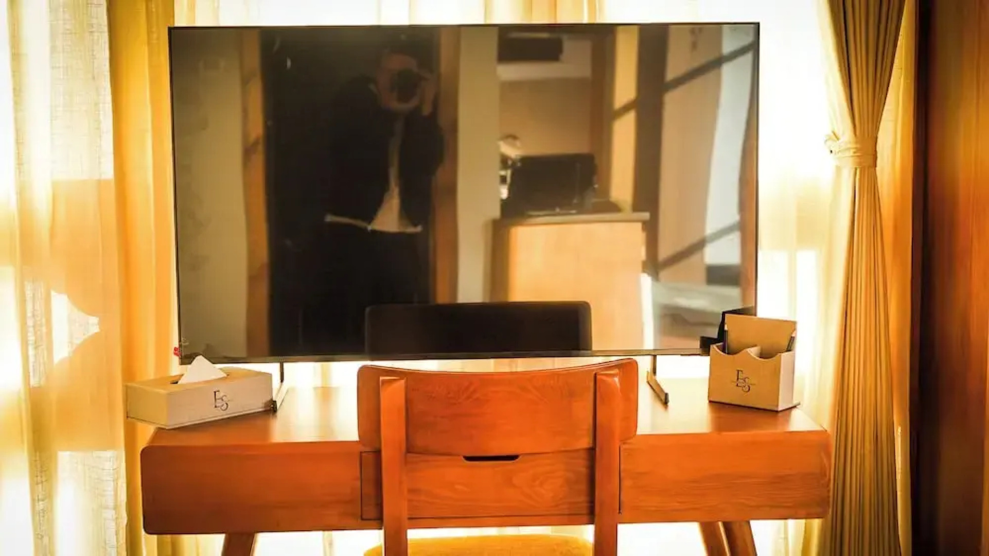 The 33rd Executive Suites