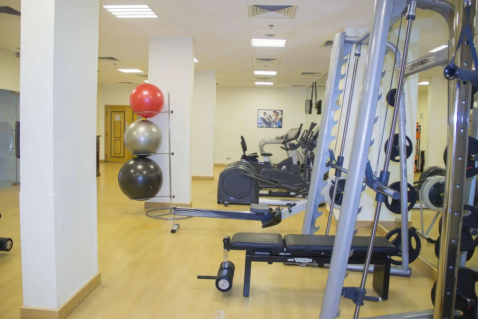 Отель Copthorne Downtown Abu Dhabi