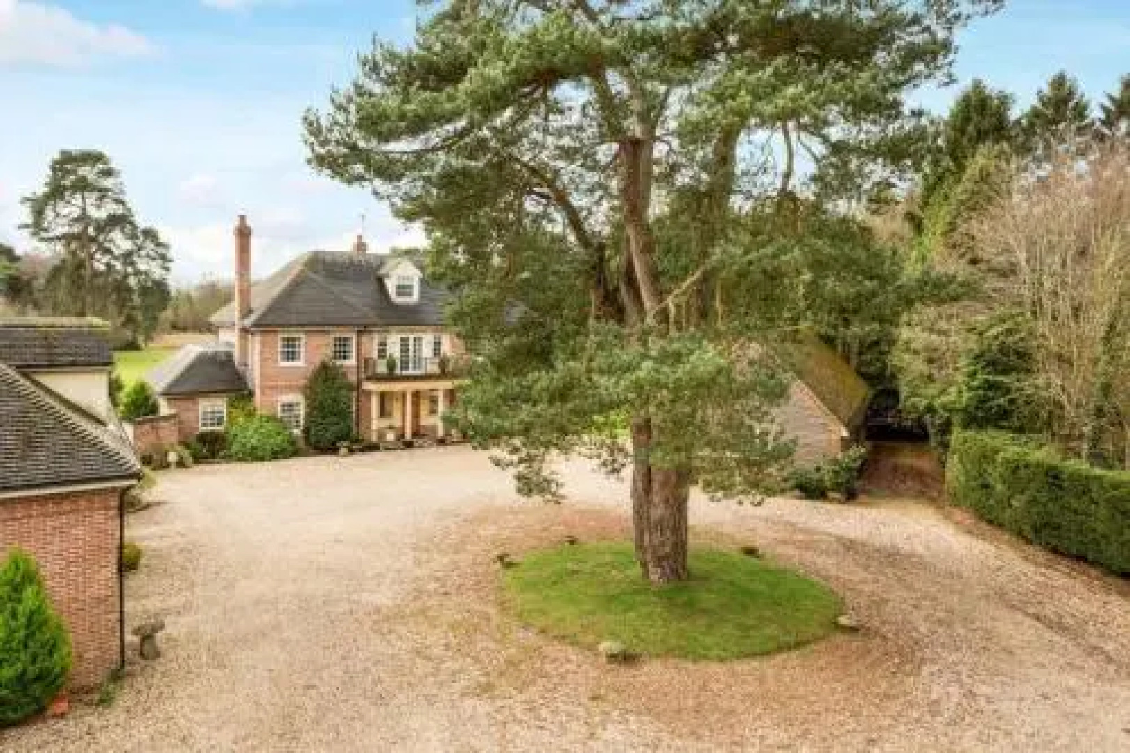 Redbrick Serviced Apartments - Sherwood House