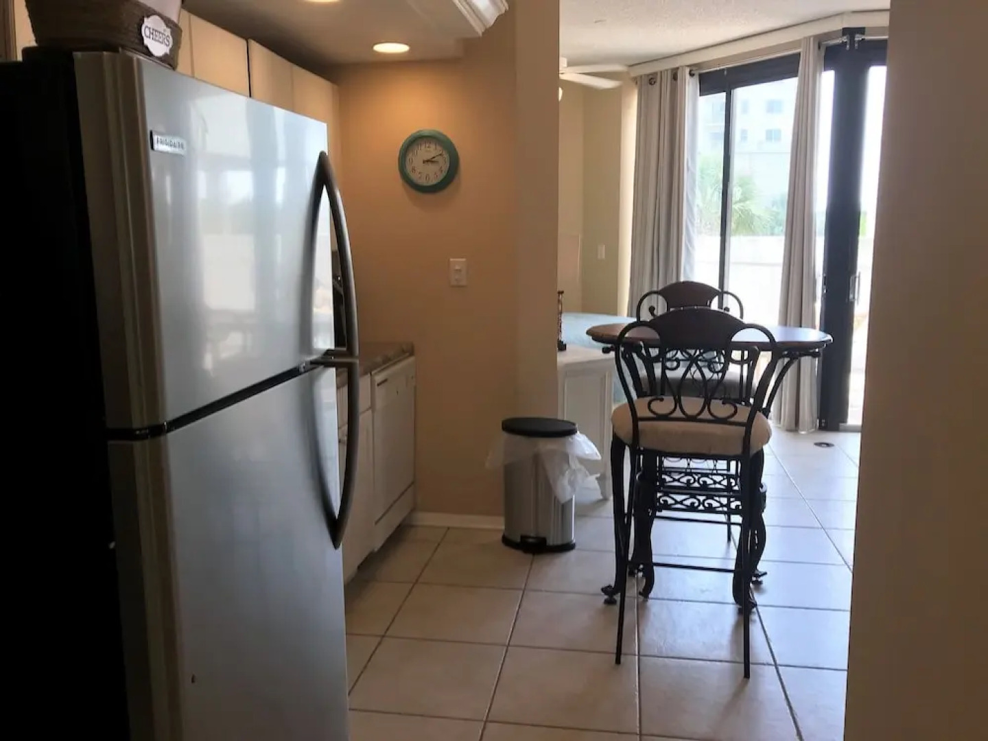 Surfside Beach Resort by Counts - Oakes Resort Properties