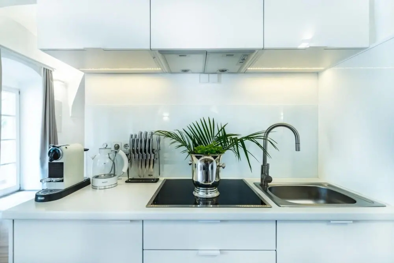 Deluxe Loft With King Bed Private Parking in the old Town of Krems