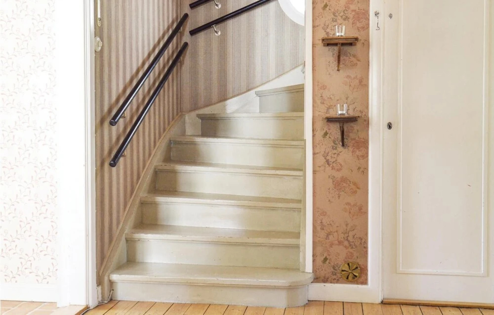 Awesome Home in Saltsjö-boo With 3 Bedrooms and Wifi