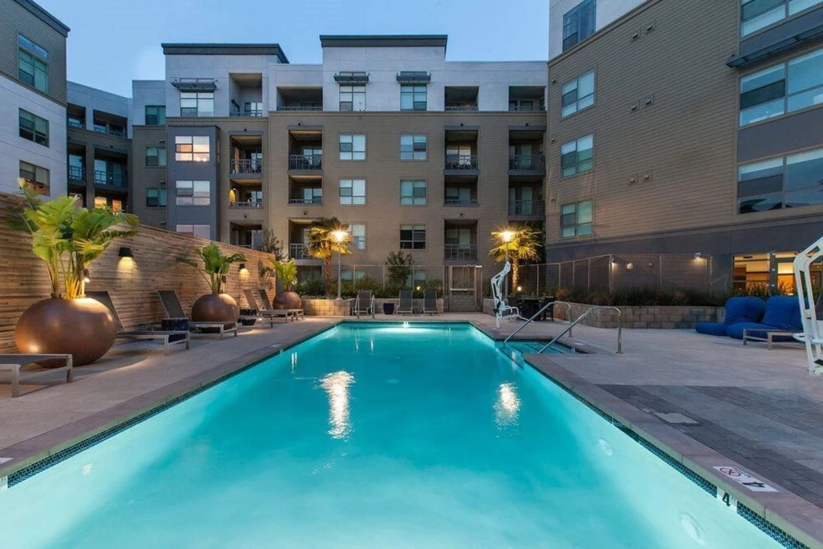 Kasa Redwood City Apartments