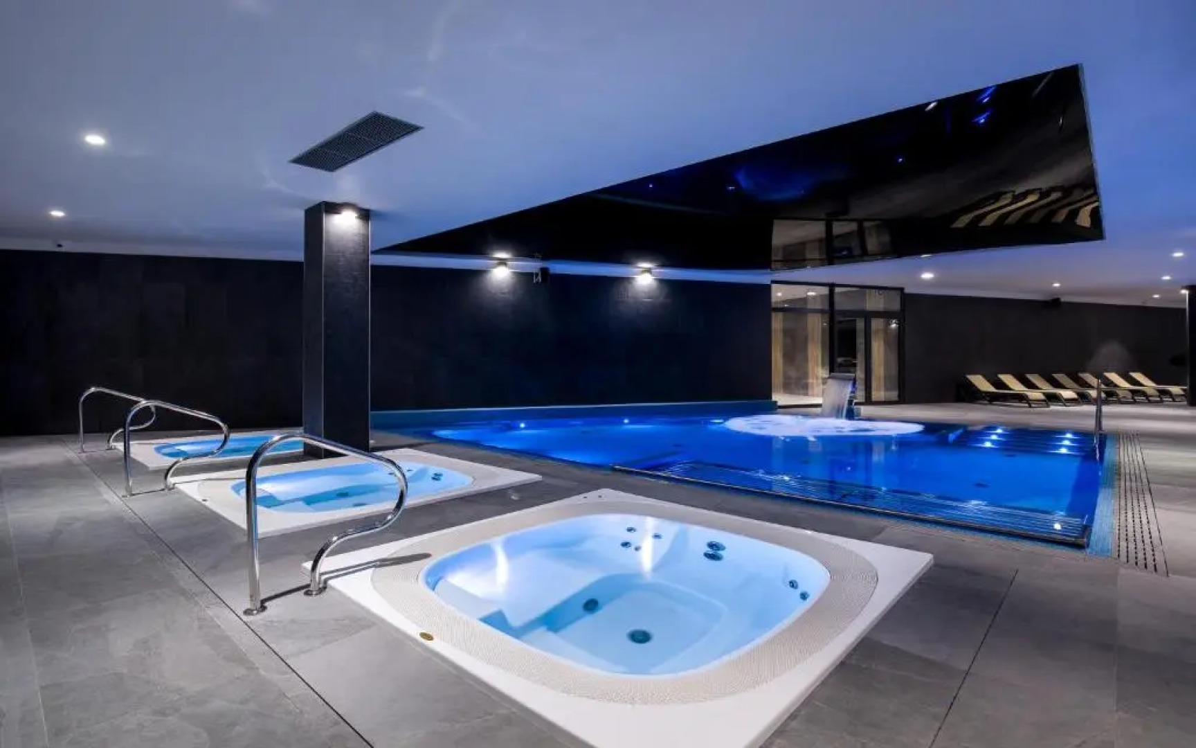 Green Mountain 5* Hotel