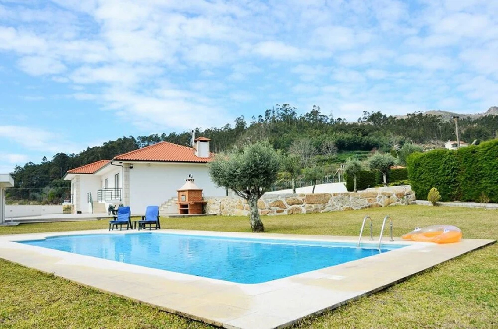 Villa With 3 Bedrooms in Marco de Canaveses, With Wonderful Mountain V