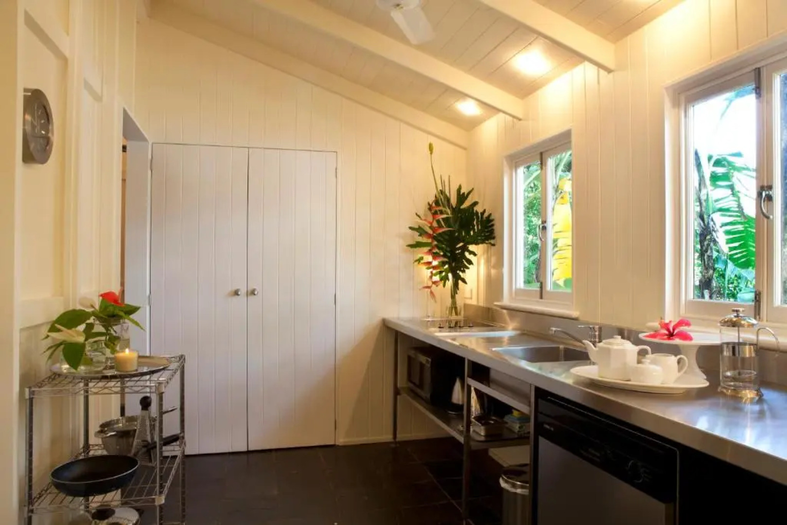 Port Douglas Cottage and Lodge