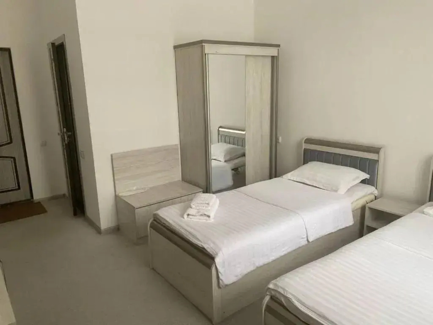 Baxrama Hotel (Бахрама)