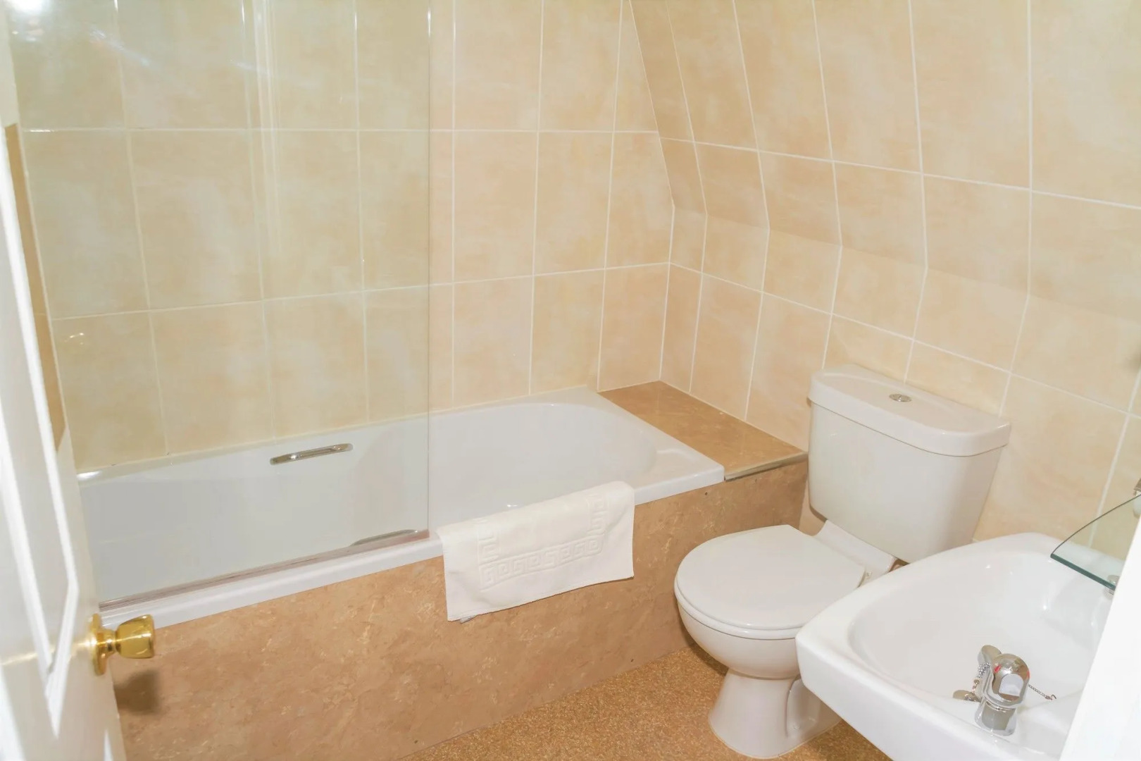 The Kingston Theatre Hotel