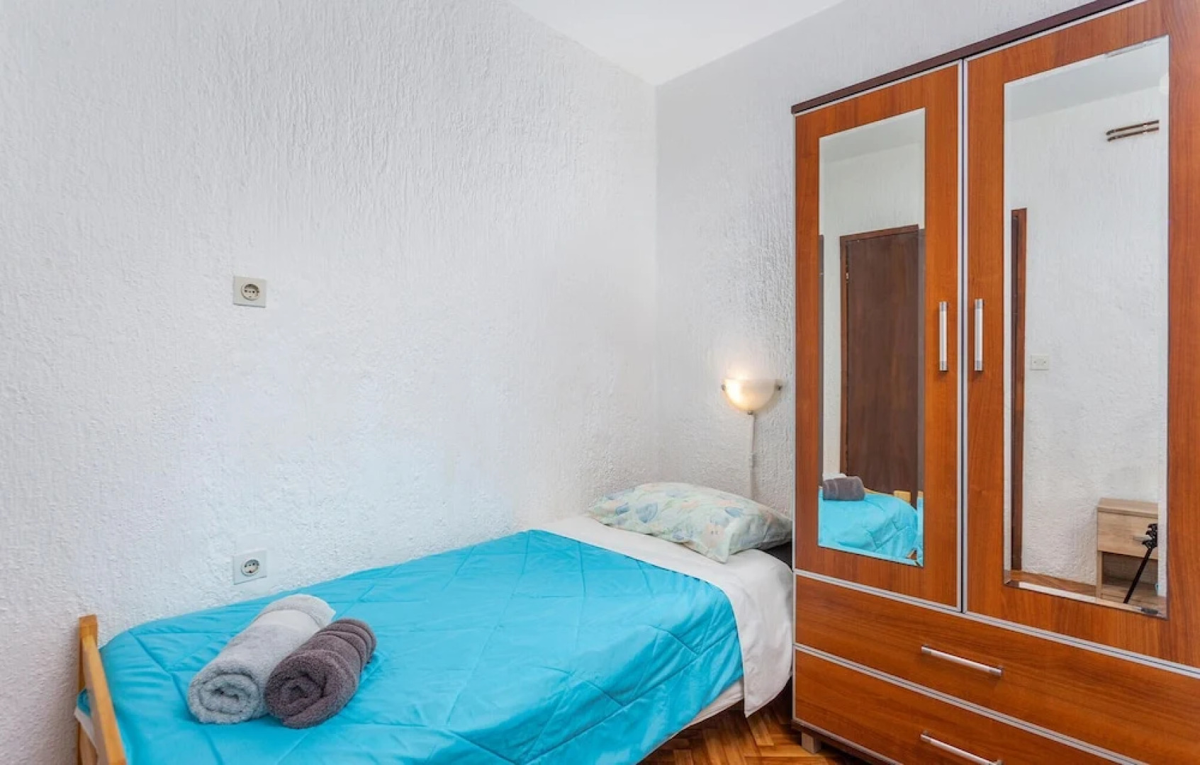 Beautiful Home in Njivice With Wifi and 2 Bedrooms