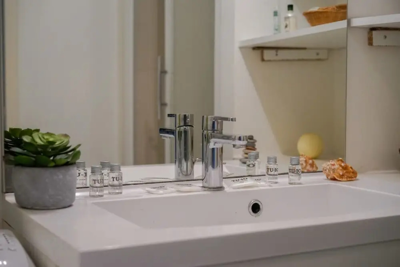 La Voute Private Apartment