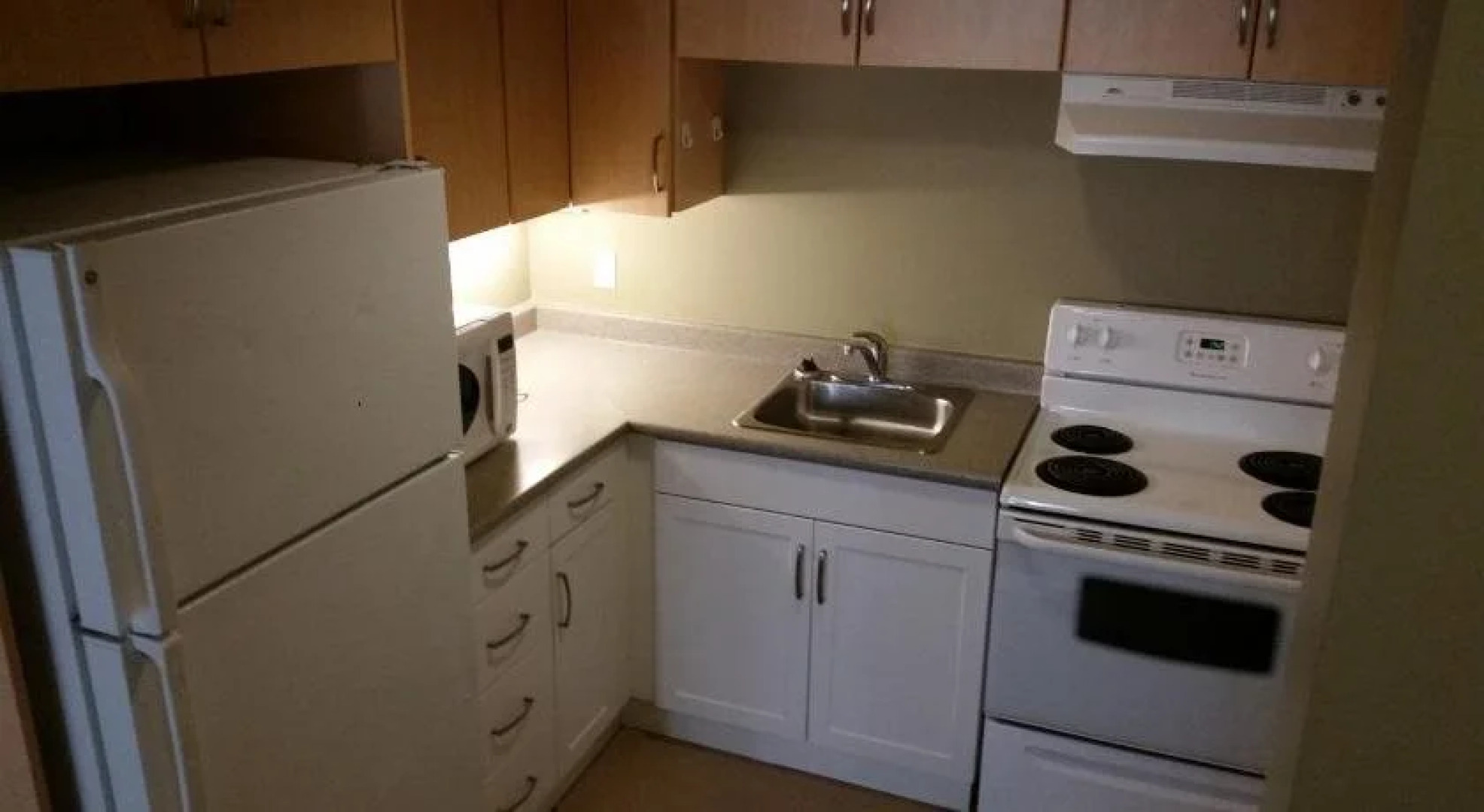 Residence & Conference Centre - Merritt