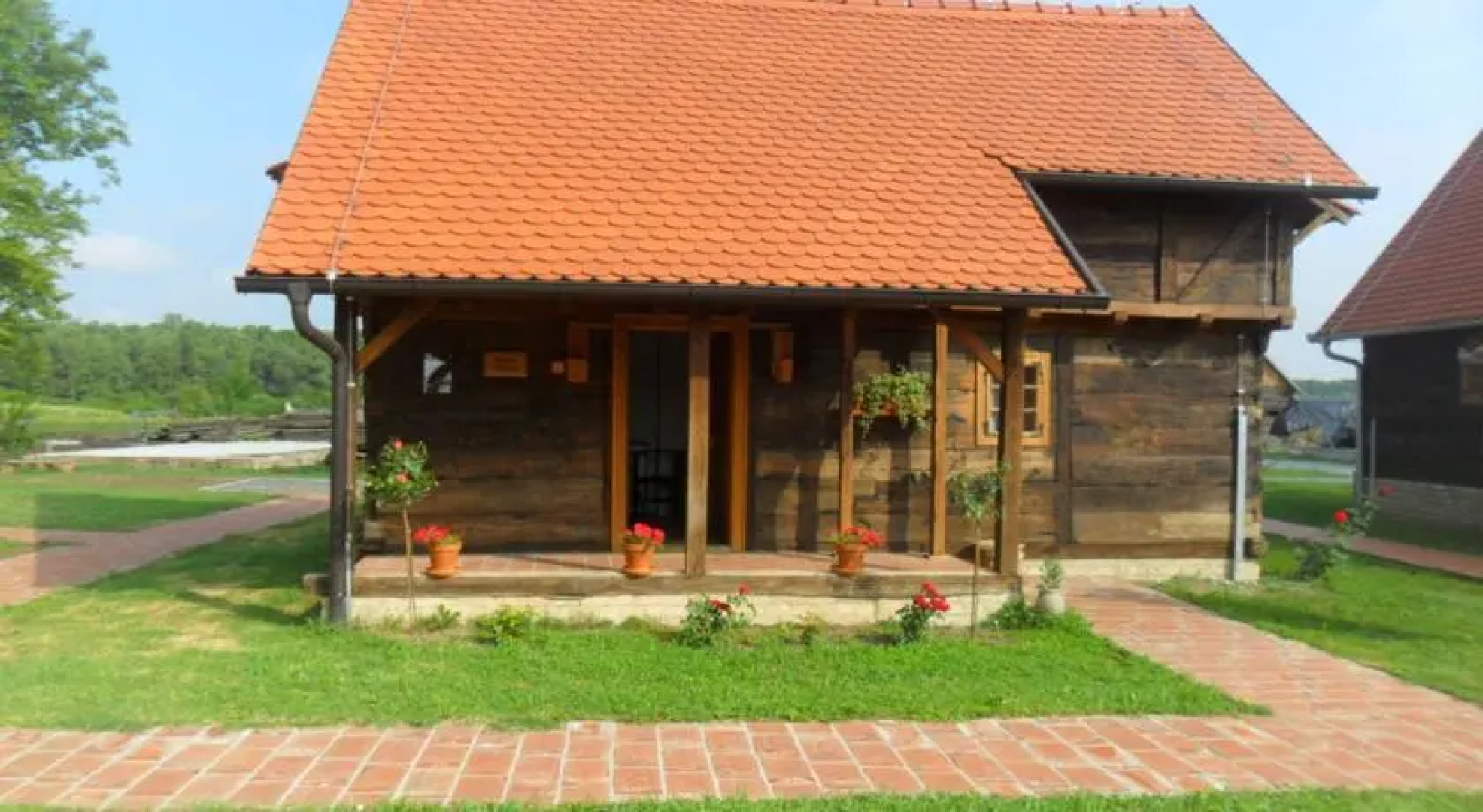 Eco Village Ekoetno Selo Strug