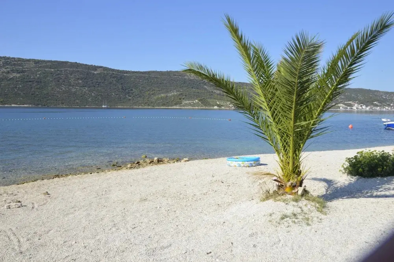 Bed & Breakfast by the Beach