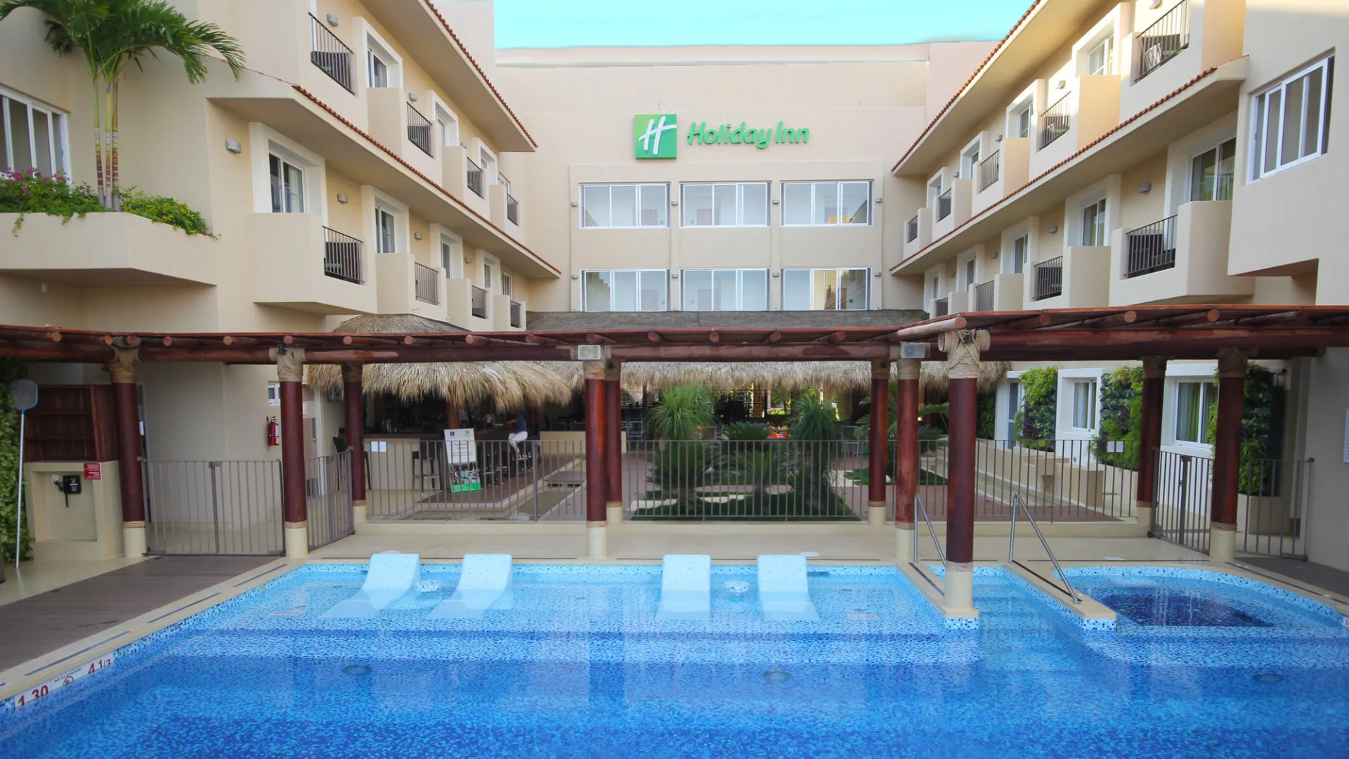 Holiday Inn Huatulco by IHG