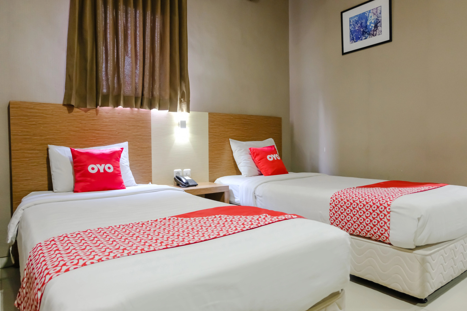 Townhouse OAK Series Style Hotel Jember