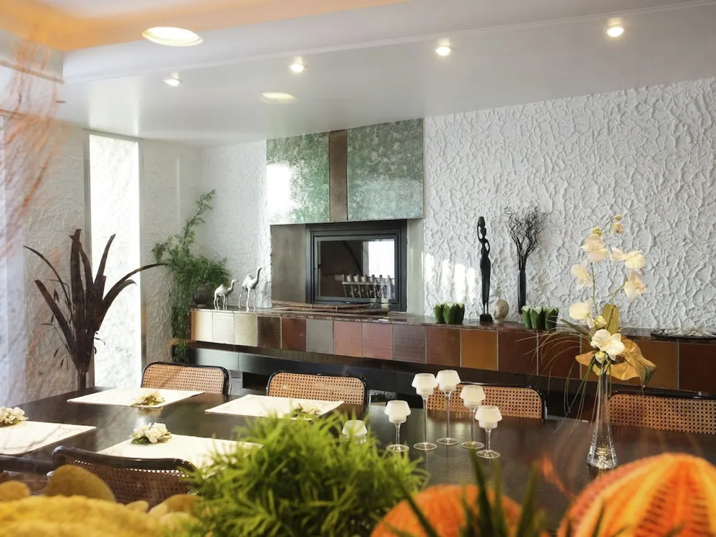 Hilltop Villa in Mandelieu-la-napoule With Sauna & Pool