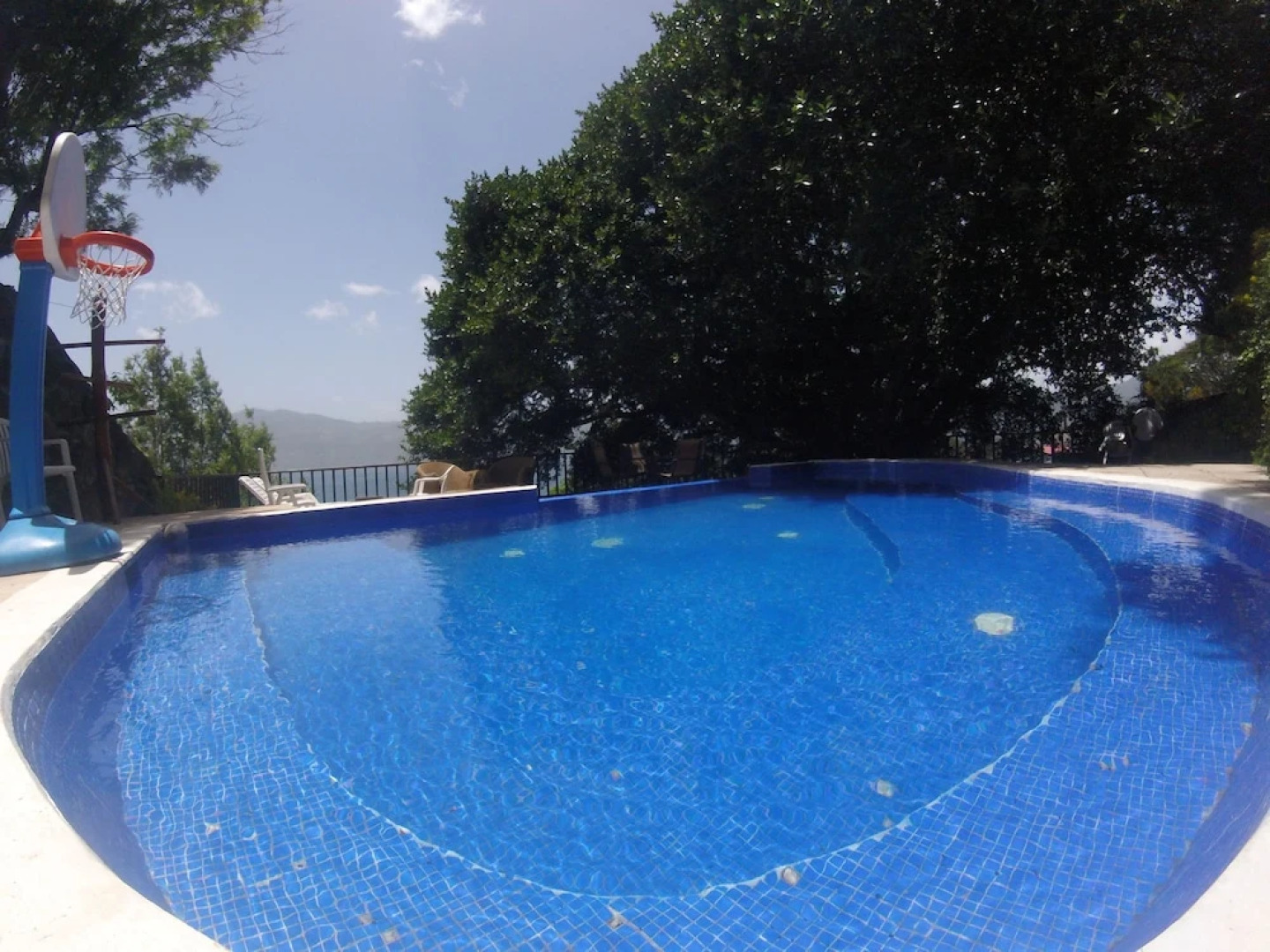 Beautiful Lake House Atitlan AT001