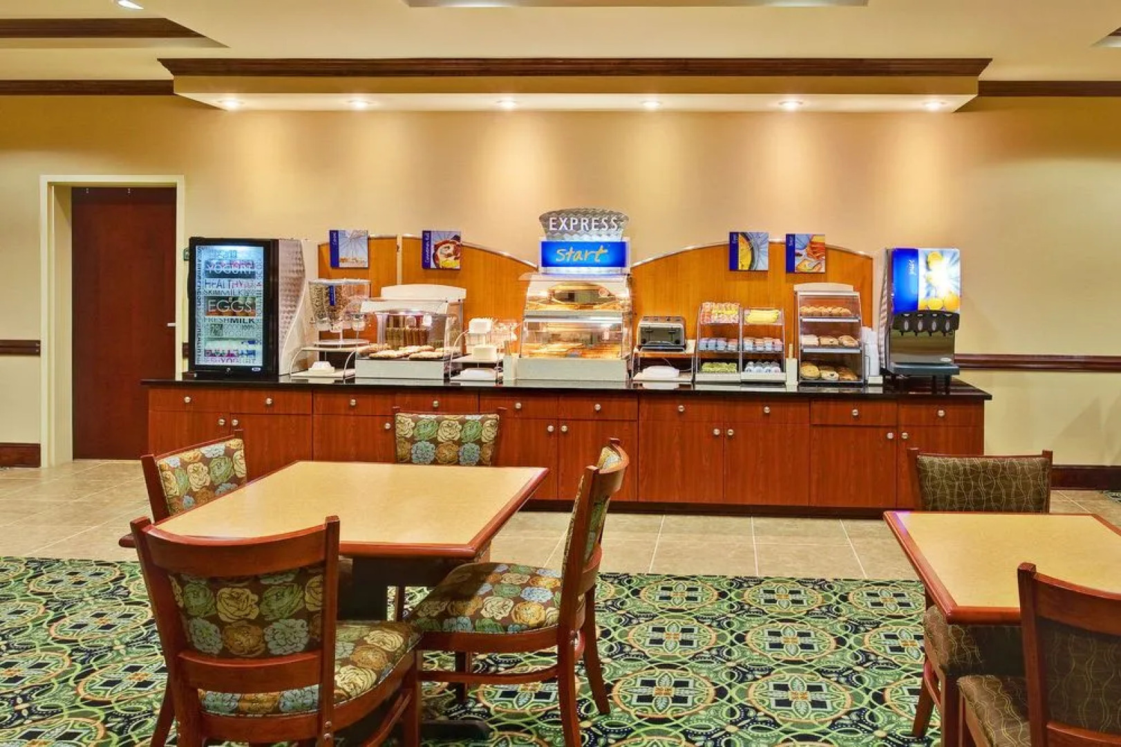Holiday Inn Express Hotel & Suites Millington-Memphis Area