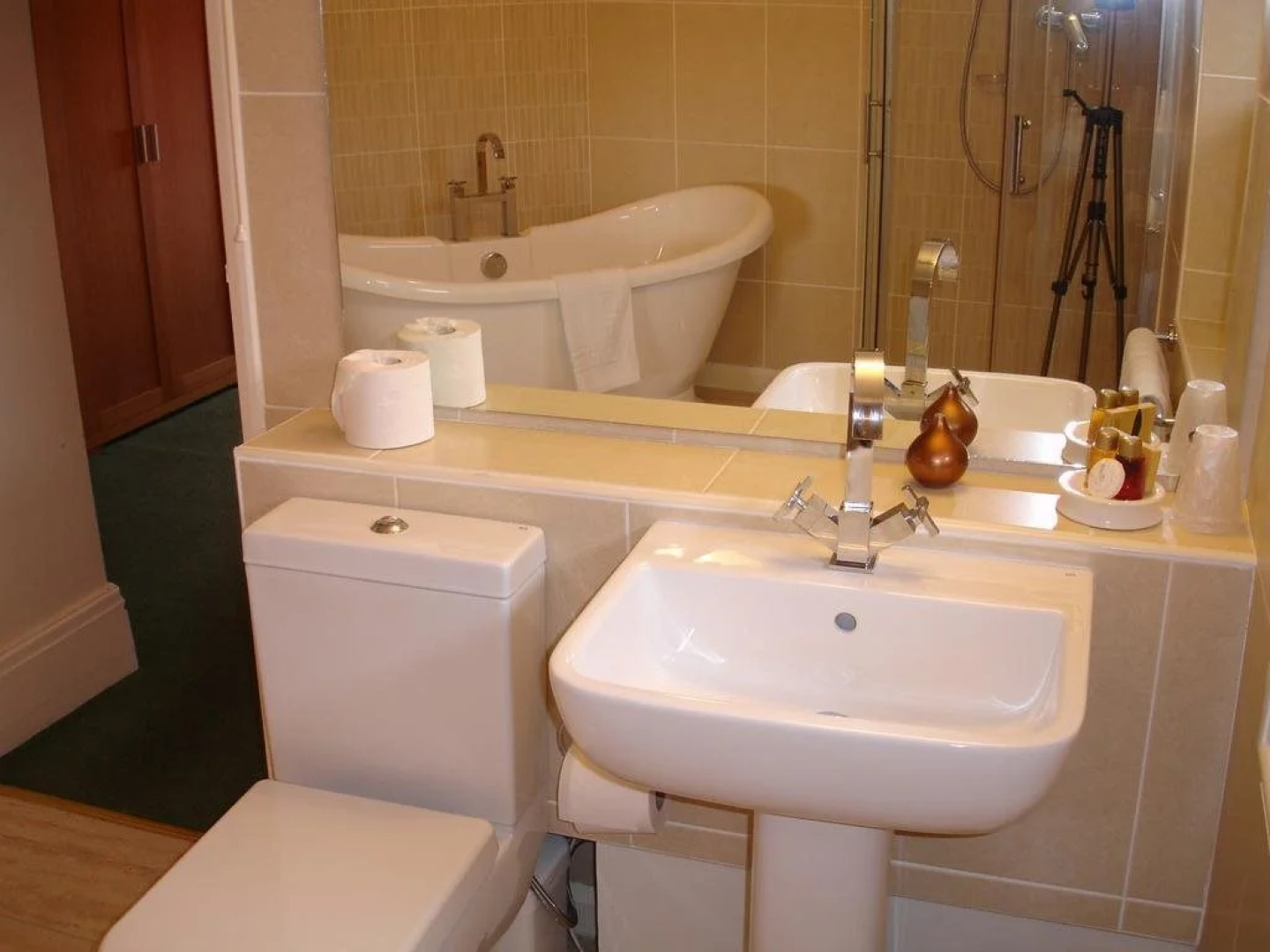 The Downe Arms Hotel