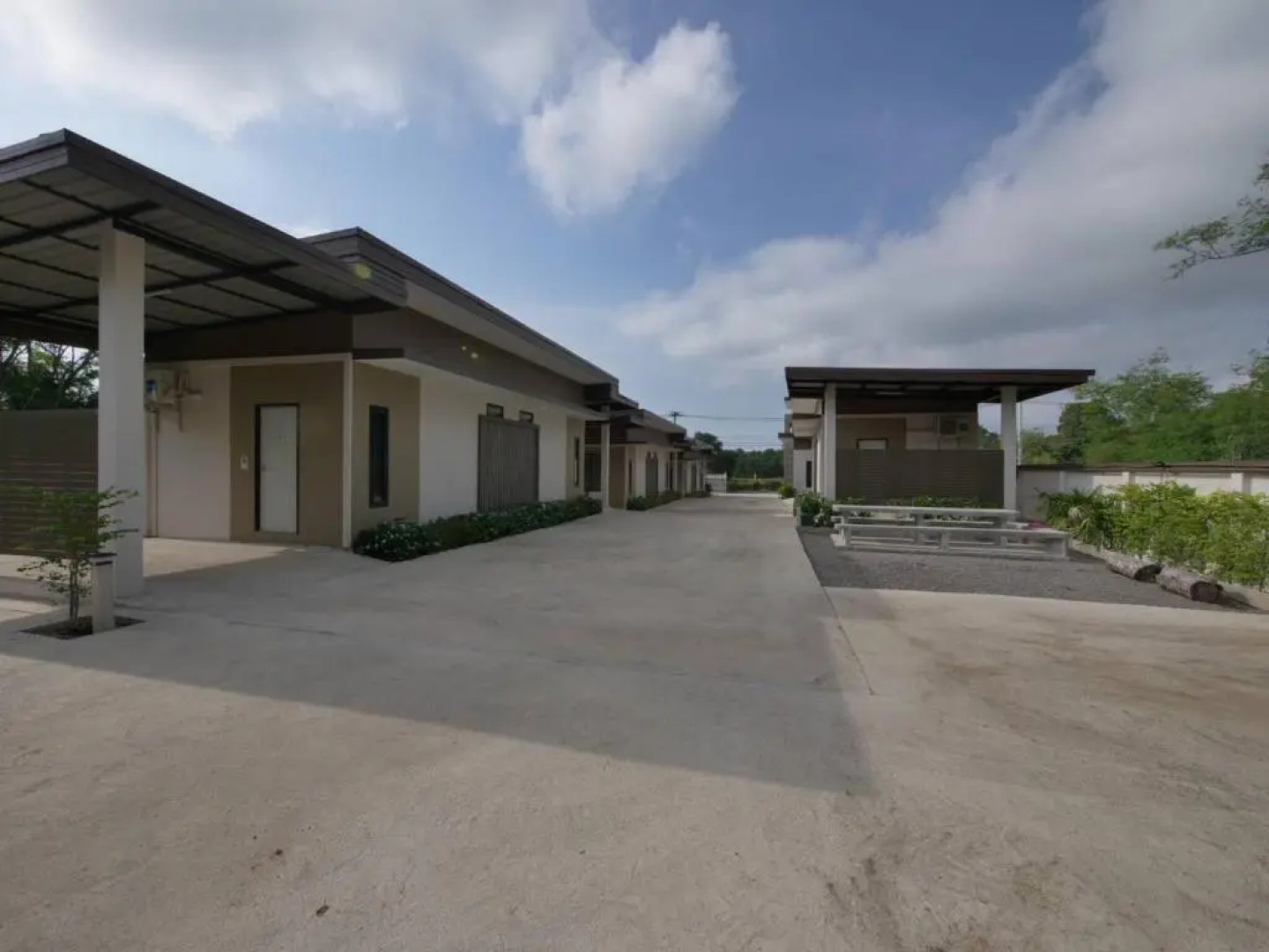 บ้านไม้หอมรีสอร์ท ทางขึ้นเขาค้อ