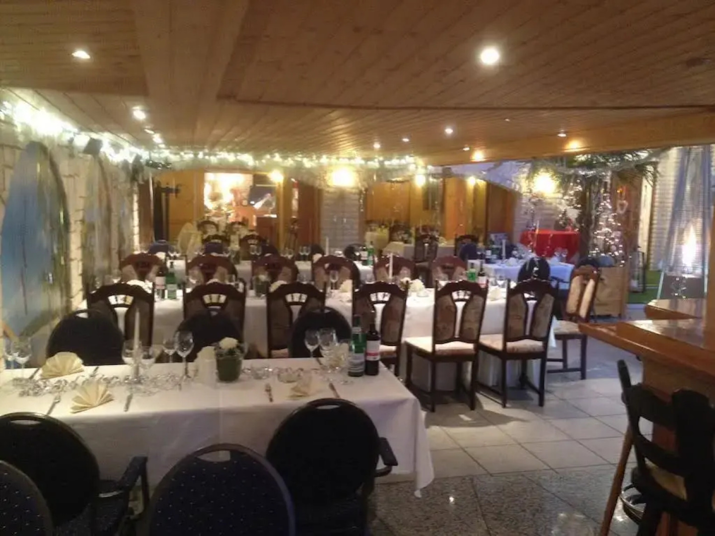 Hotel & Restaurant Bei Baki