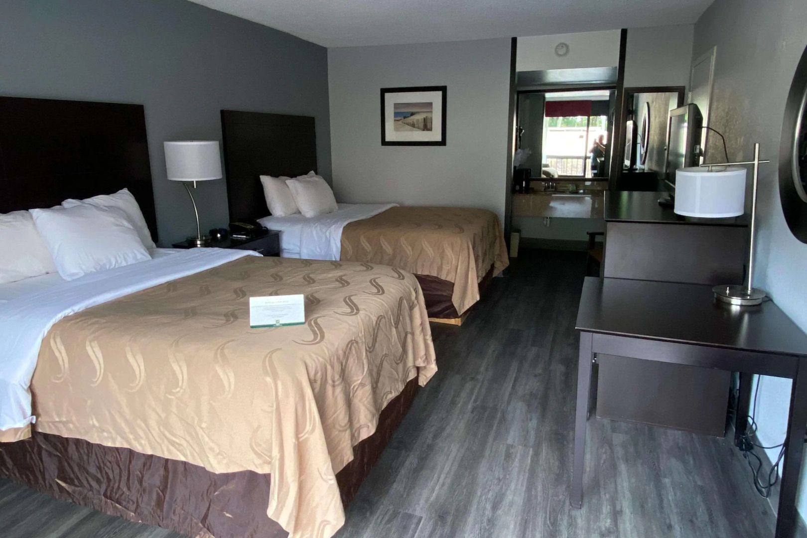 Quality Inn & Suites Gulf Breeze Bayside near Pensacola Beach