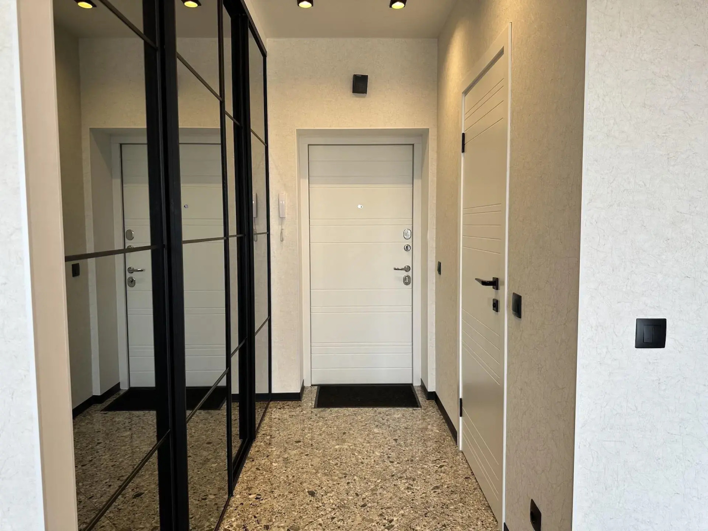 Апартаменты на улице Суздальская 11