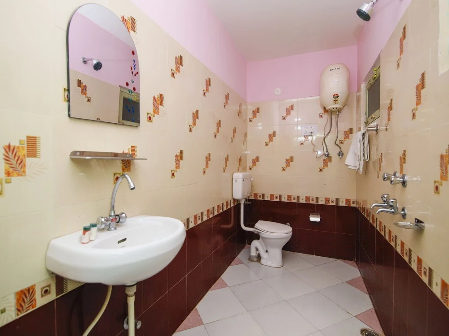 OYO 26979 Nogo Guest House