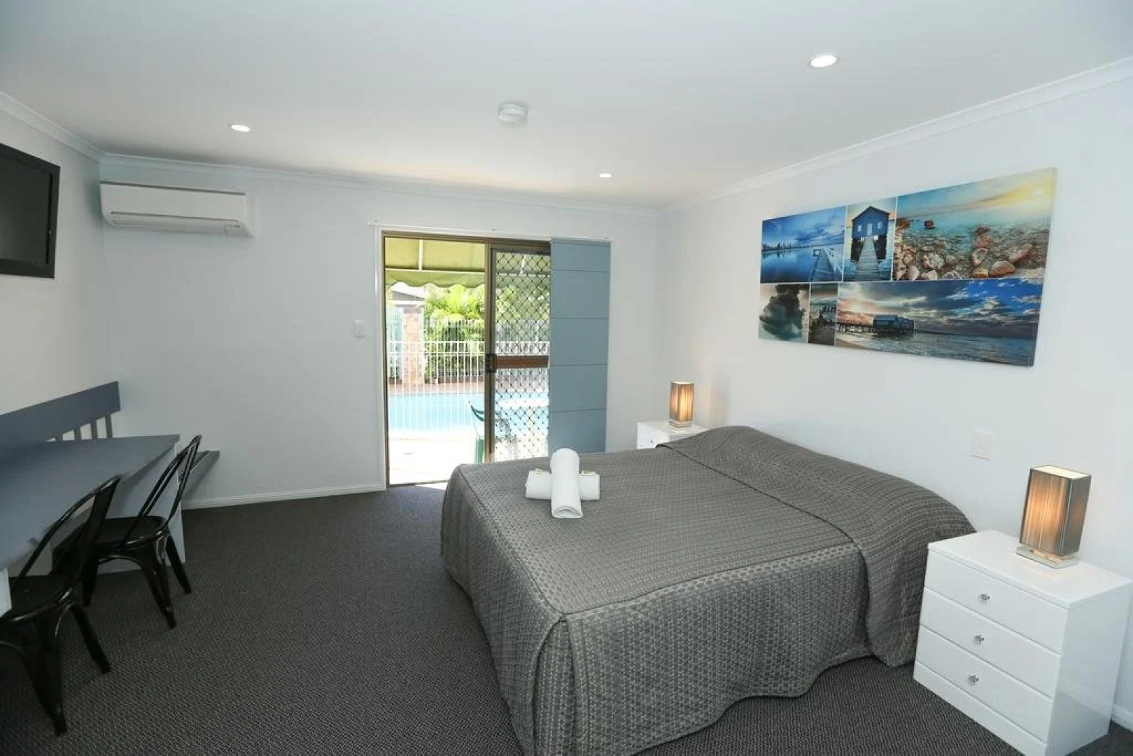 Beach n Reef Motel Self Contained Units