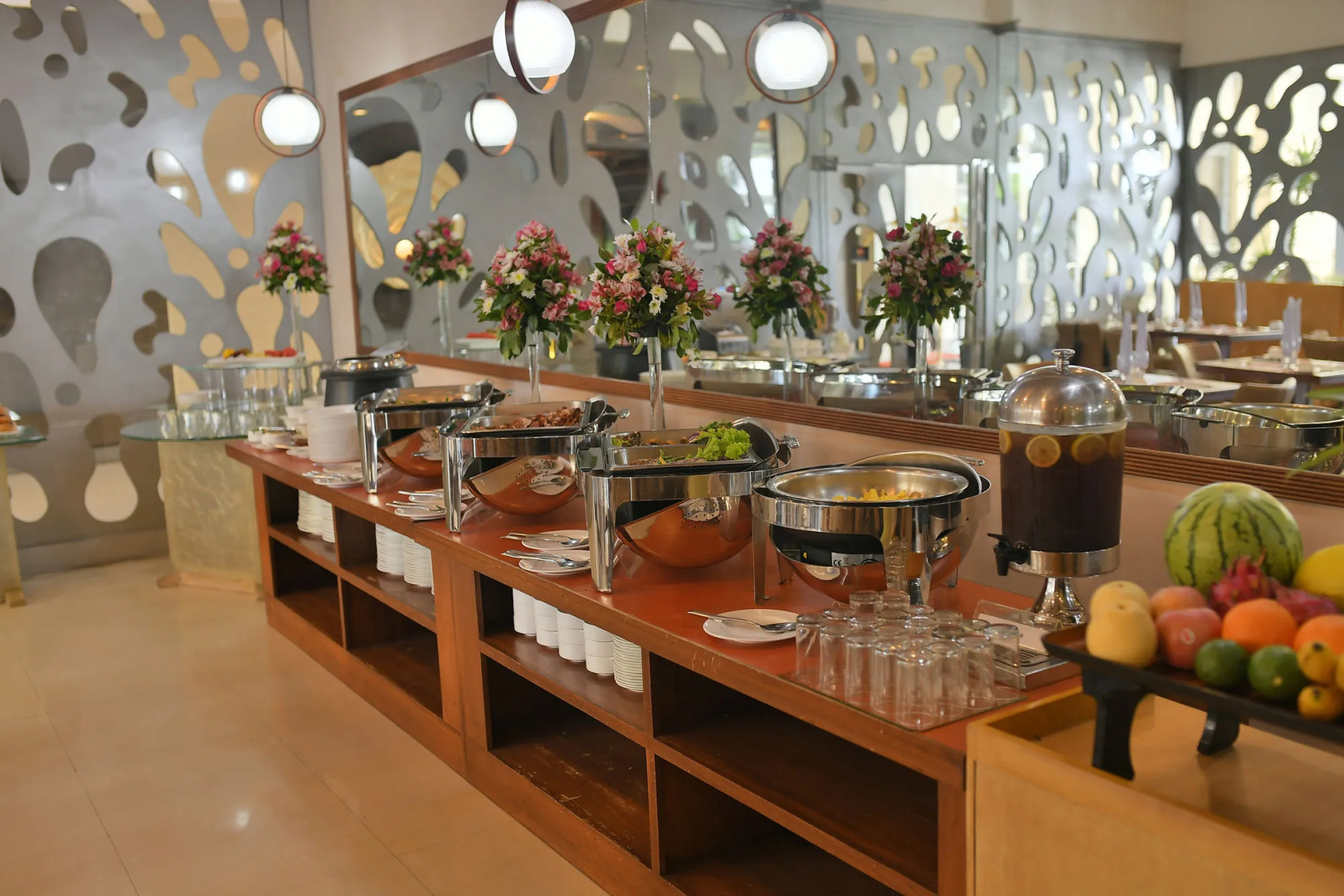 Paseo Premiere Hotel