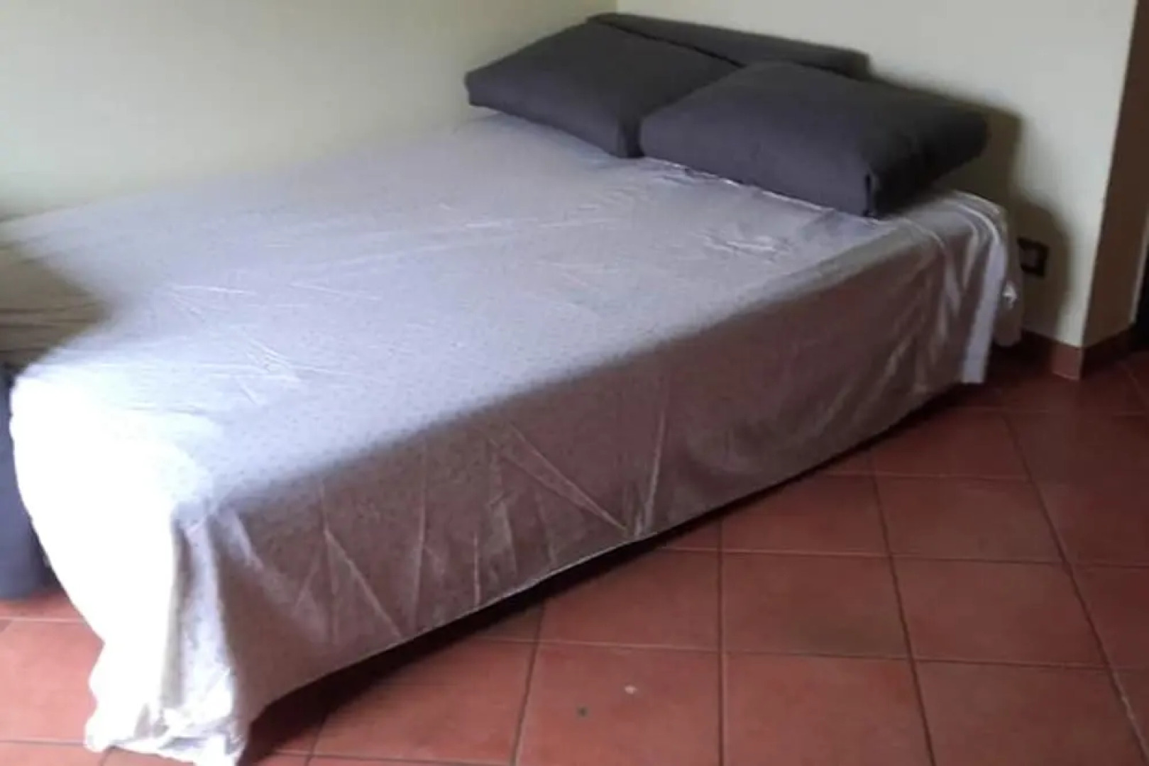 Apartment With one Bedroom in Melzo