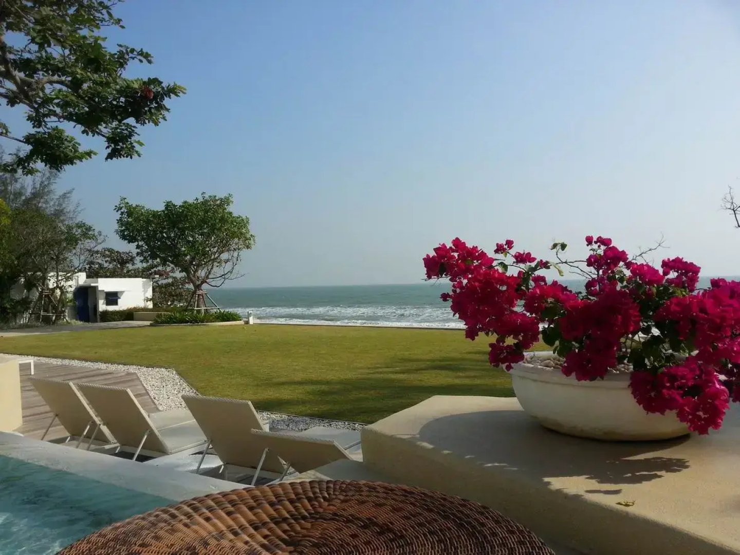 Chelona 436 Hua Hin