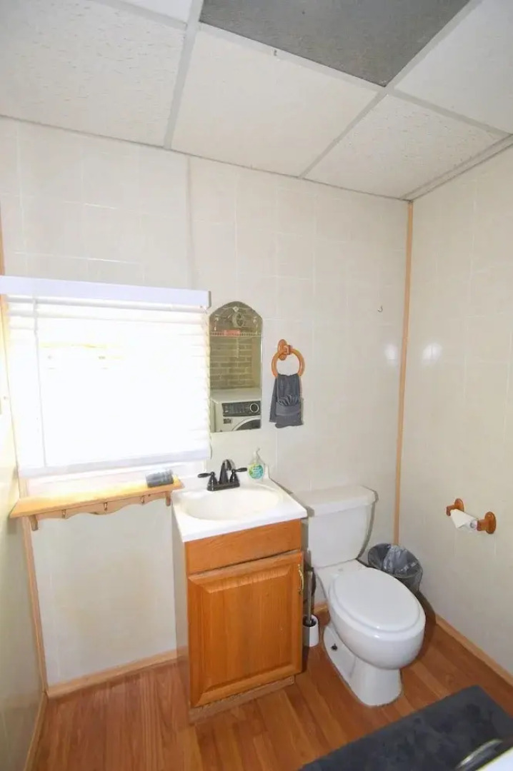 Broadway Cottage - Convenient Location!