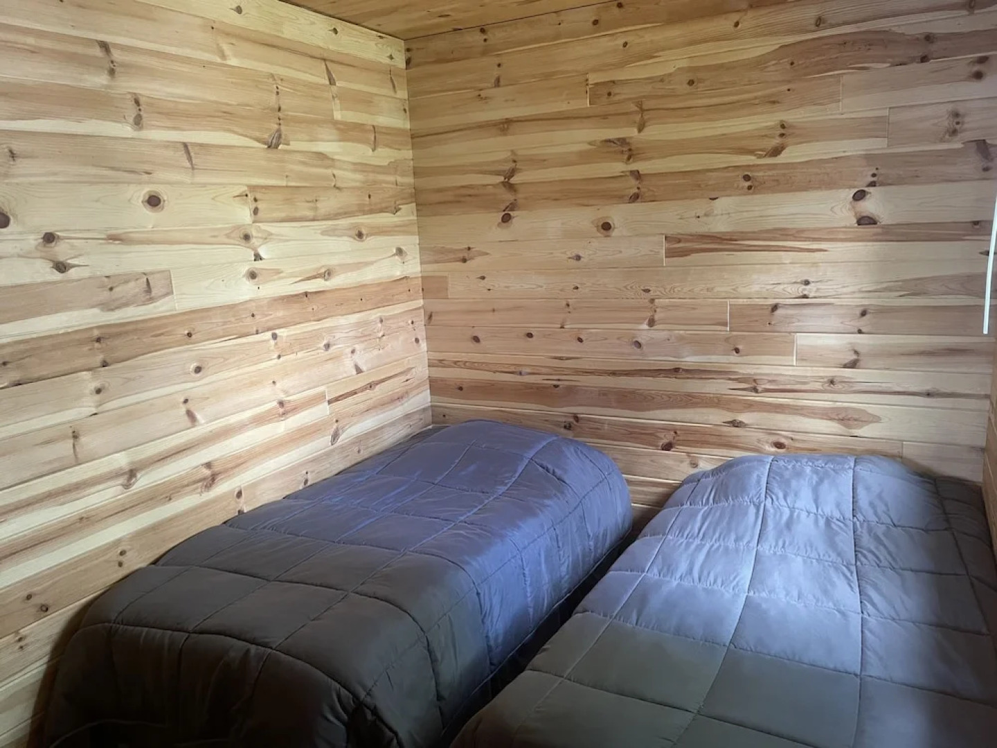 Air-Dale Fishing and Hunting