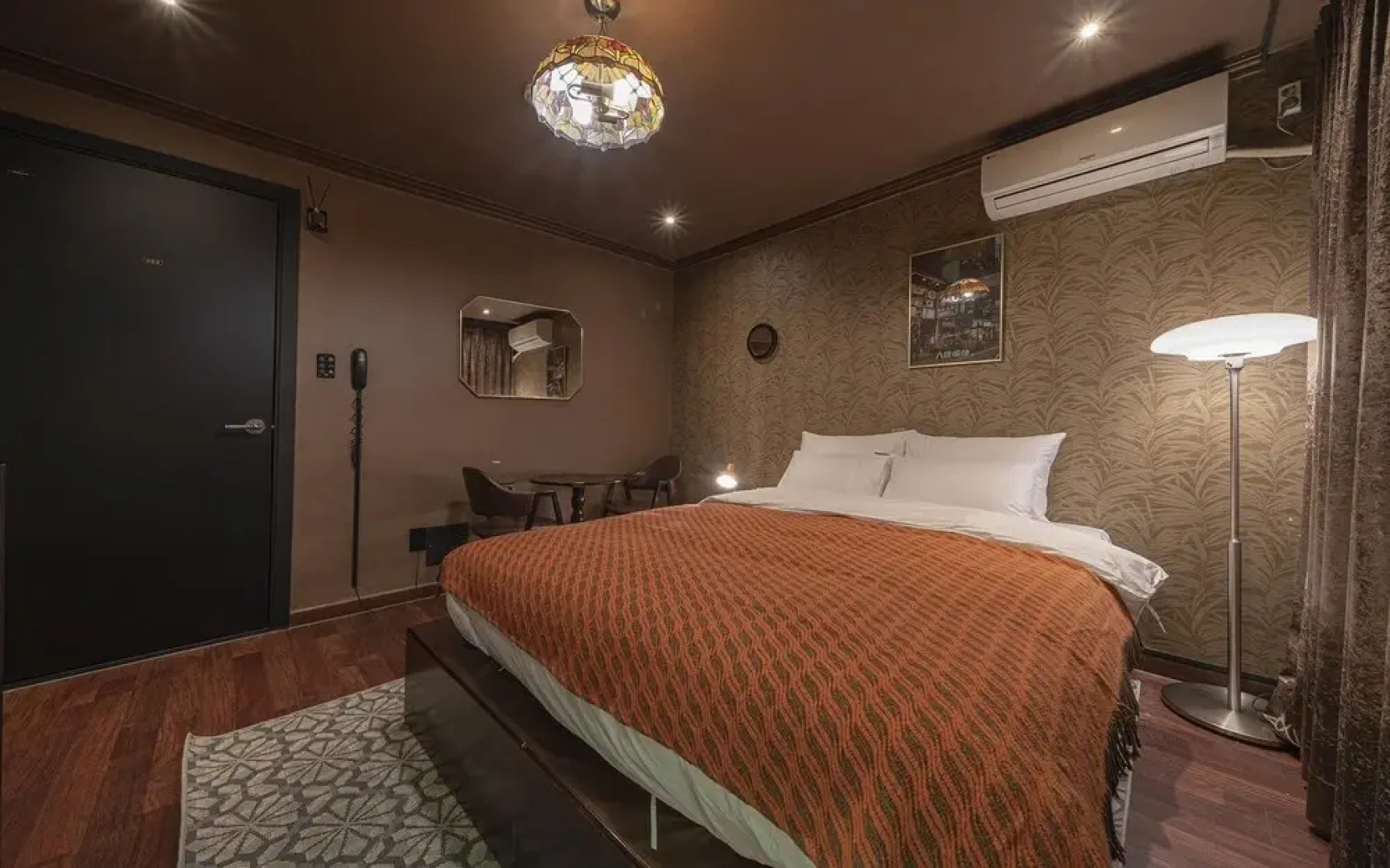 Cheonan The Lounge Hotel