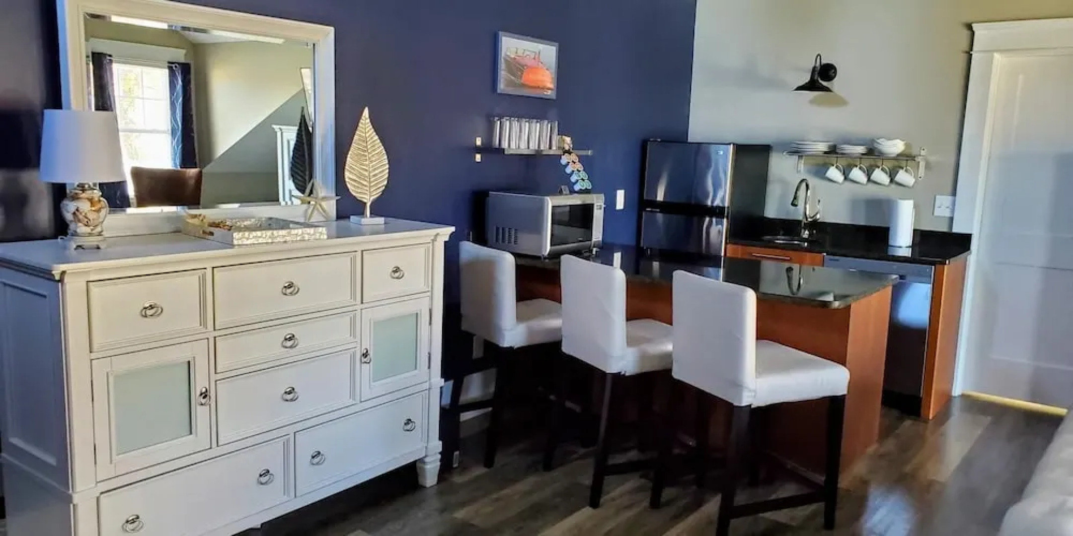 Anchor Inn Boutique Hotel