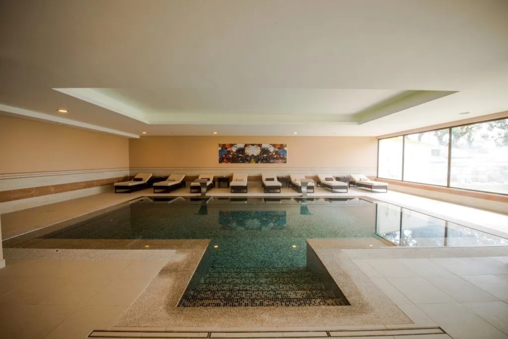 Отель Vila Gale Collection Palacio dos Arcos