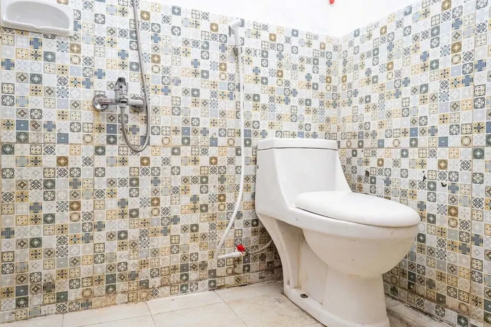 RedDoorz near Kawah Putih Ciwidey