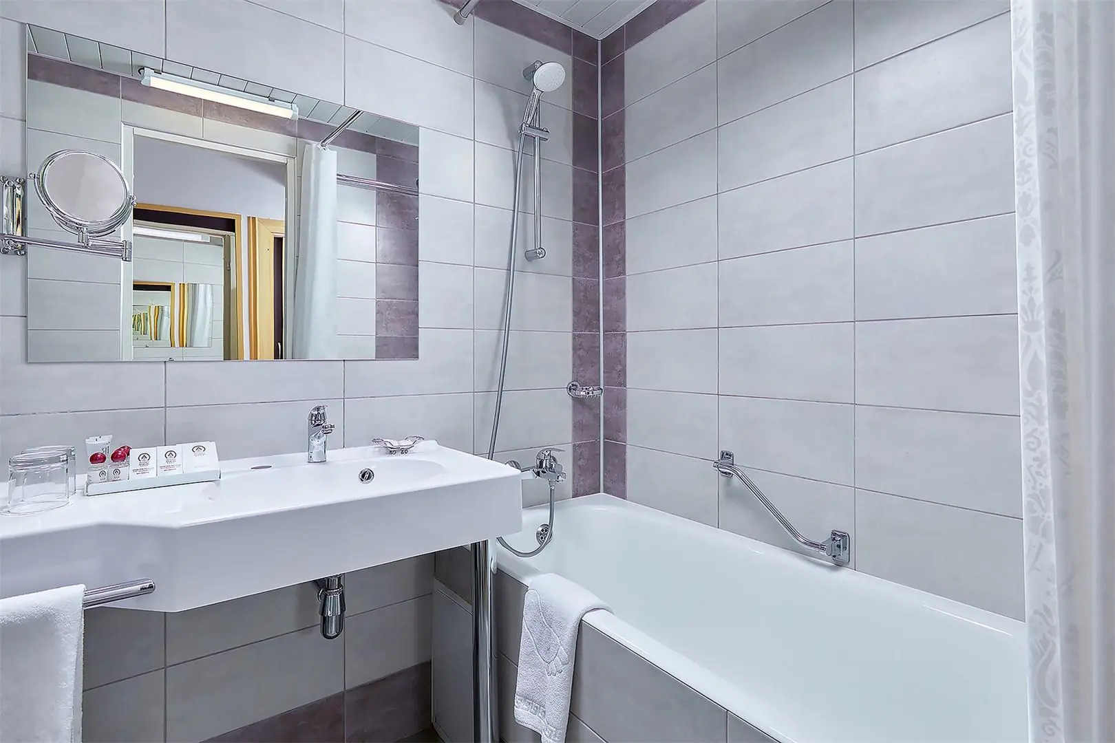 Фаворит Измайлово (Услуга бронирования отеля Дельта)