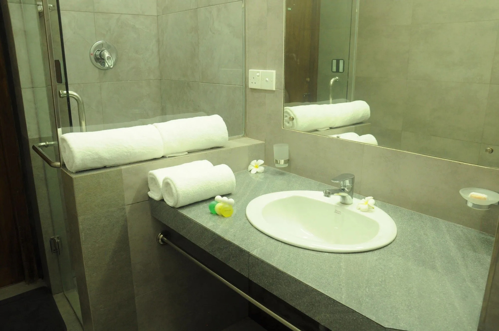 Serendib Beach Hotel