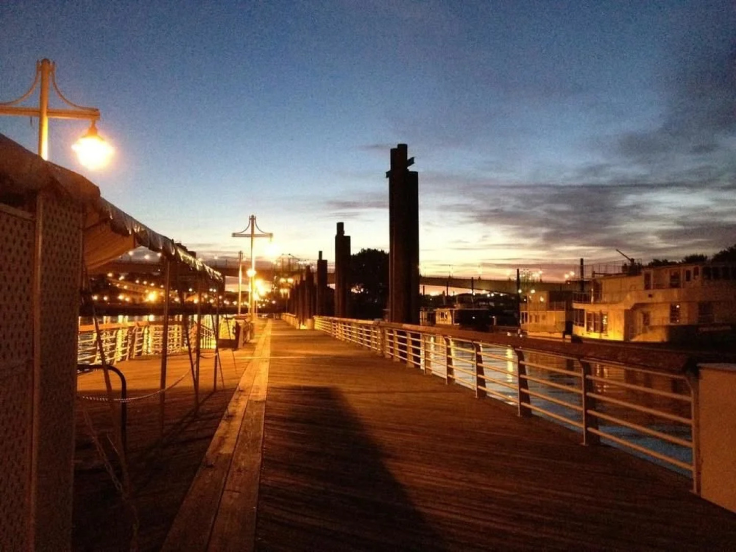 The Covington Houseboat