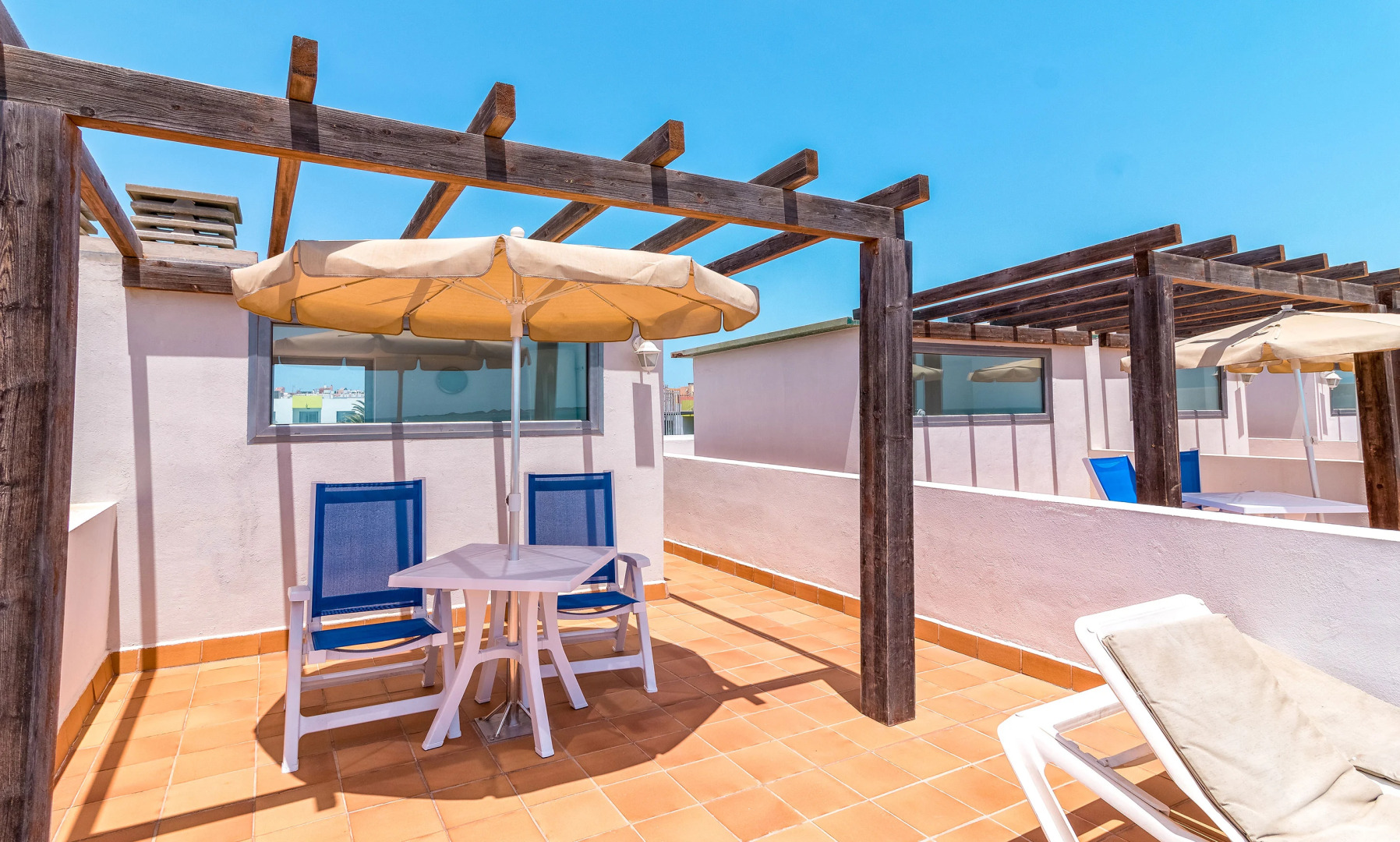 Livvo Corralejo Beach Hotel