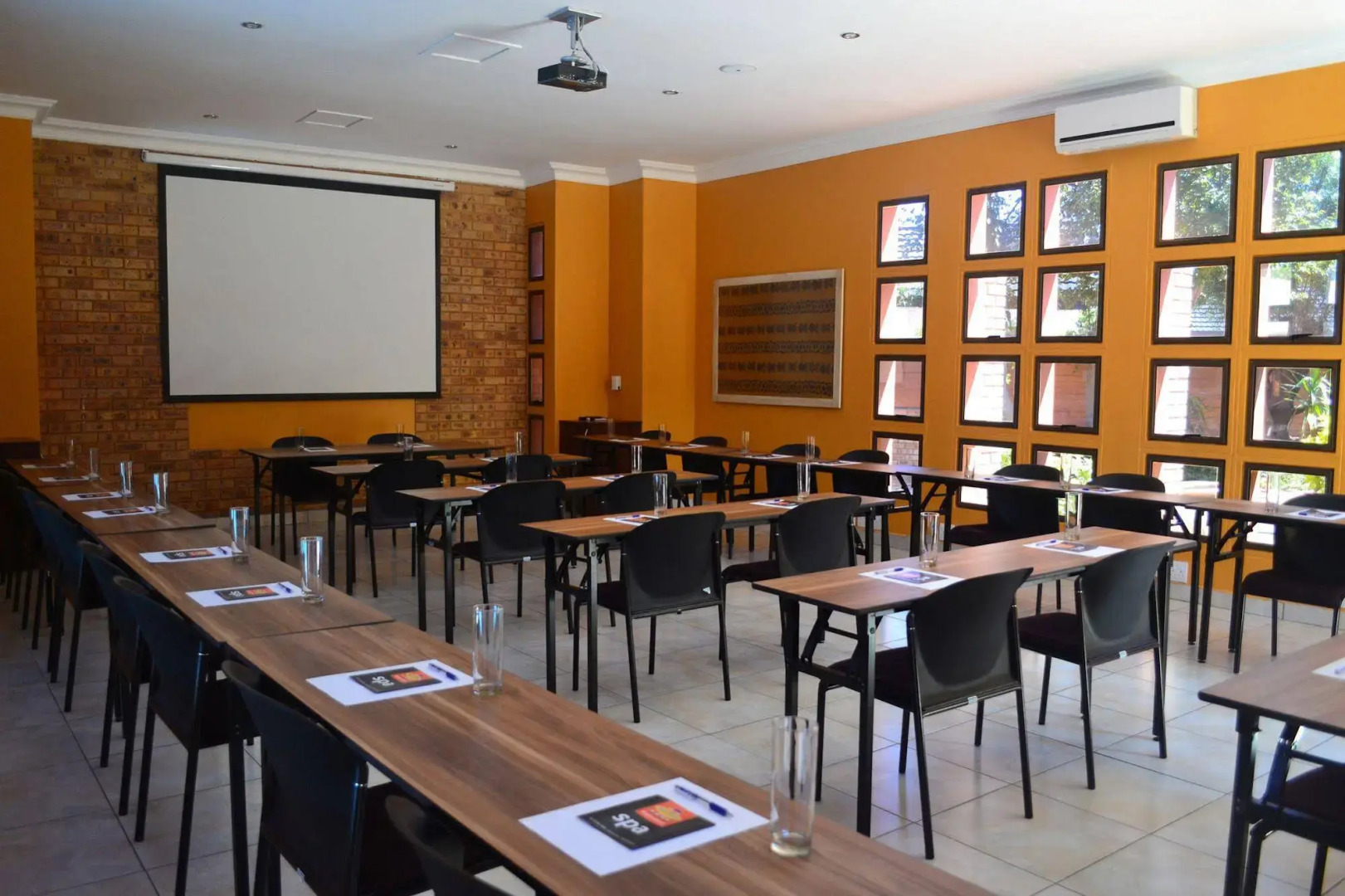 Boga Legaba Guest House & Conference Centre