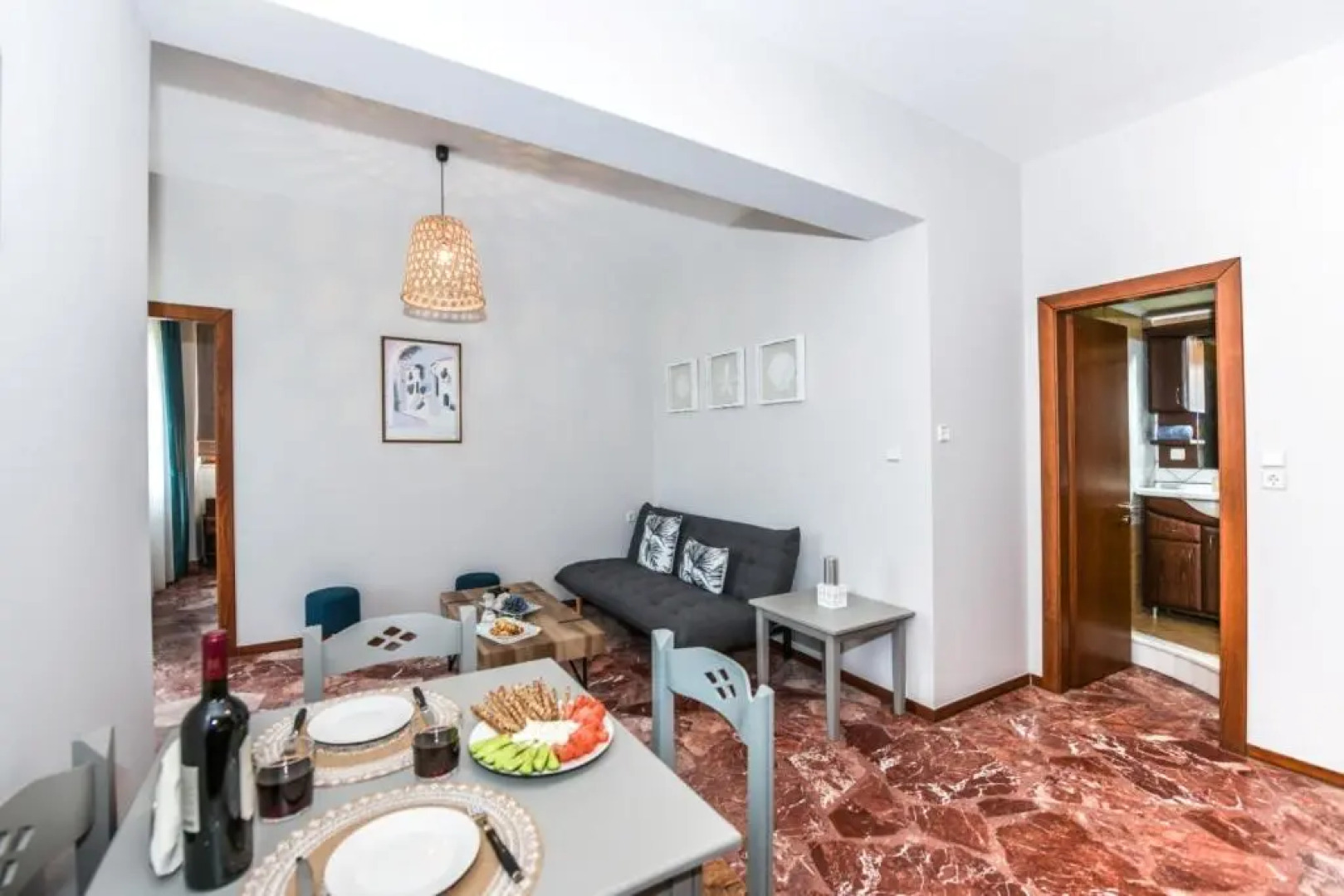 V & G Cozy Apartments