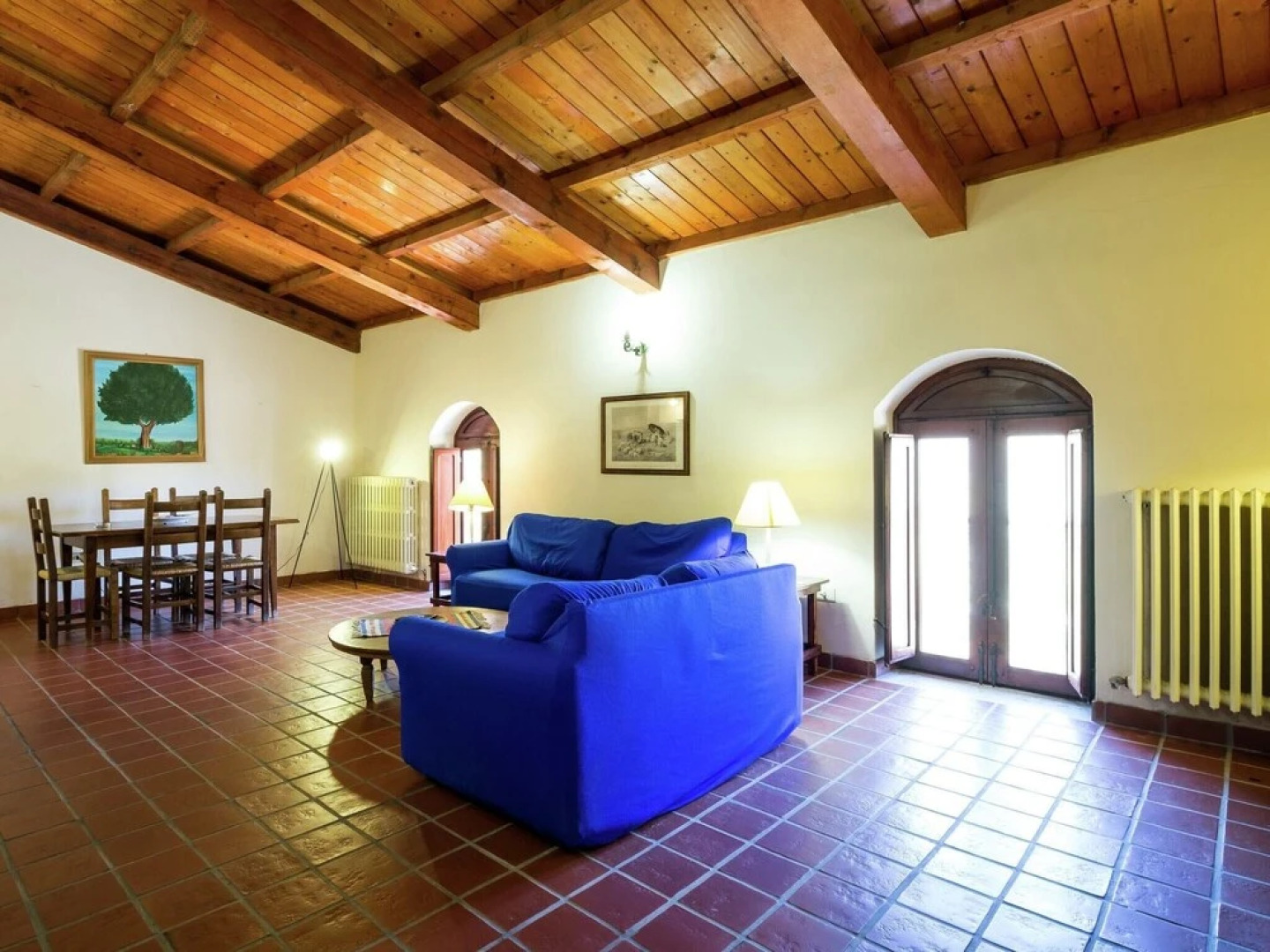 Provincial Holiday Home with Jacuzzi and Pool in Resuttano