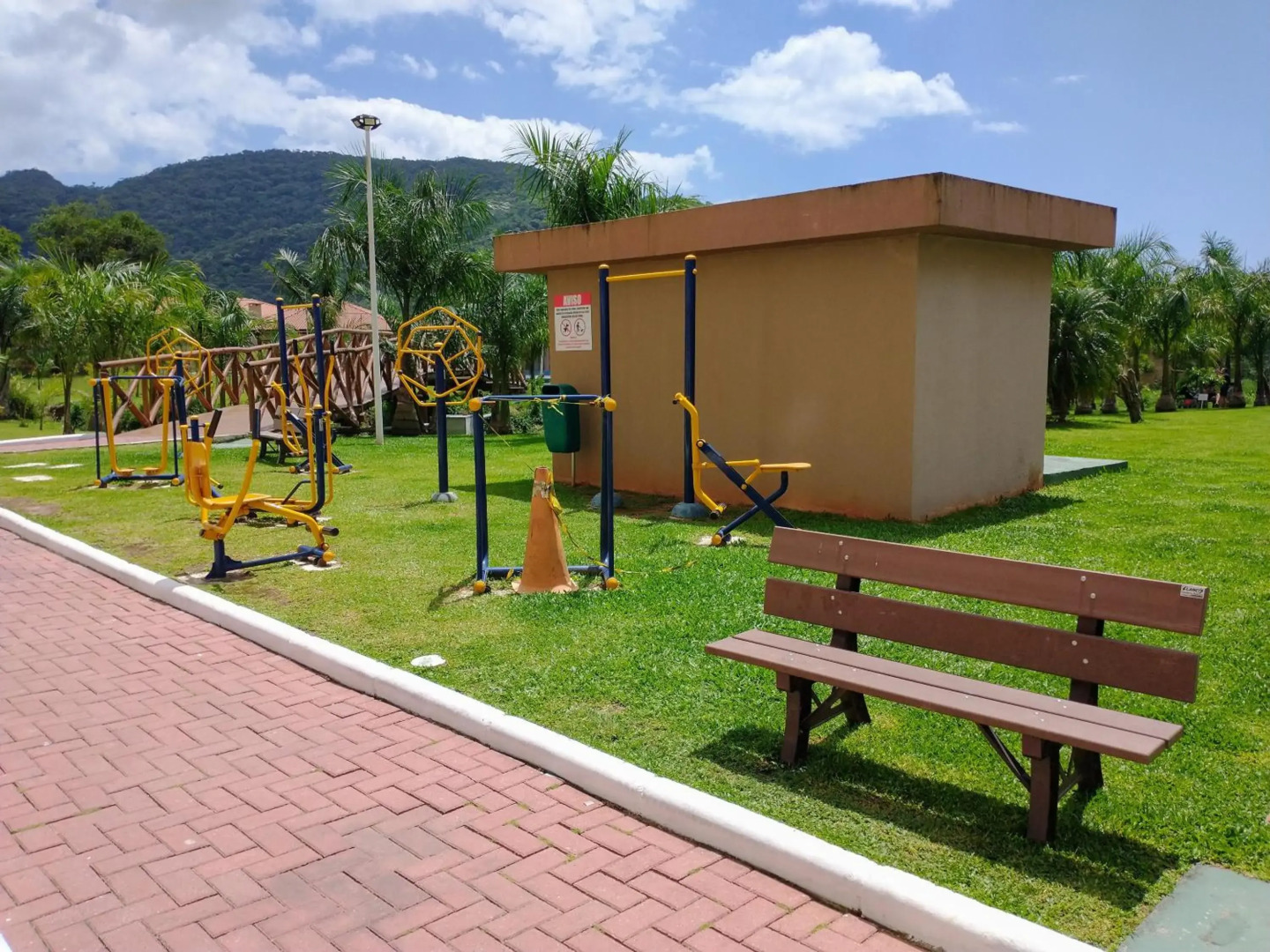 Apto Vista Atlântico com 2 quartos com Ar Cond Wi-Fi TV SMART e Área de lazer