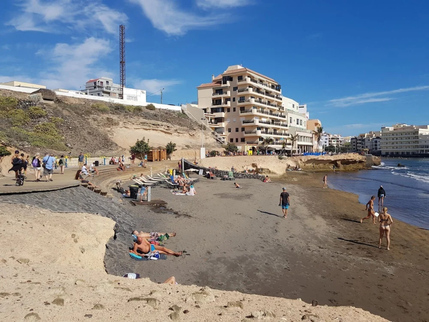 El Medano, Cabezo beach, pool & parking