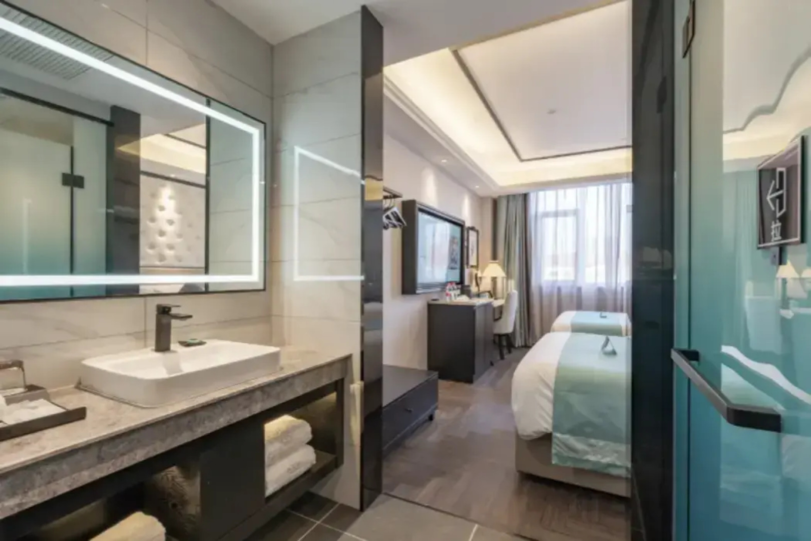 Xana Hotelle (Jinan Laiwu Changshao North Road)