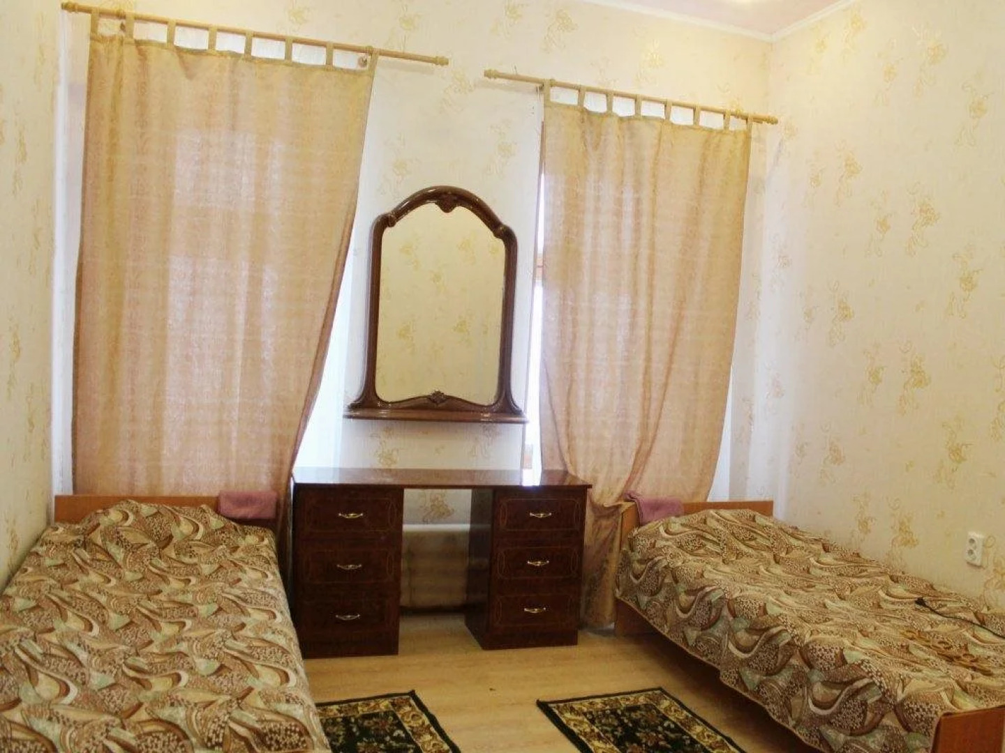 Отель Адмиралъ