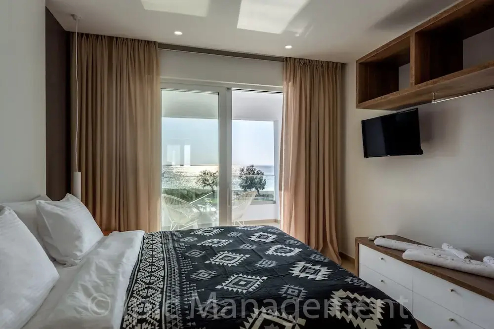 Villa Pelagia - Sea Front Villa Pelagia